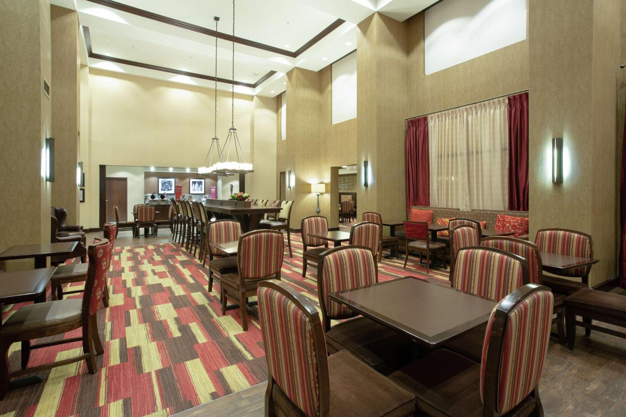 Hampton Inn & Suites I-35/Mulvane Exteriör bild